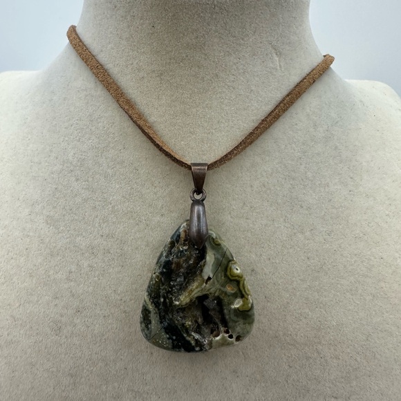 Green Ocean Jasper Teardrop Pendant on Brown Faux Suede Natural Druzy - Picture 2 of 8